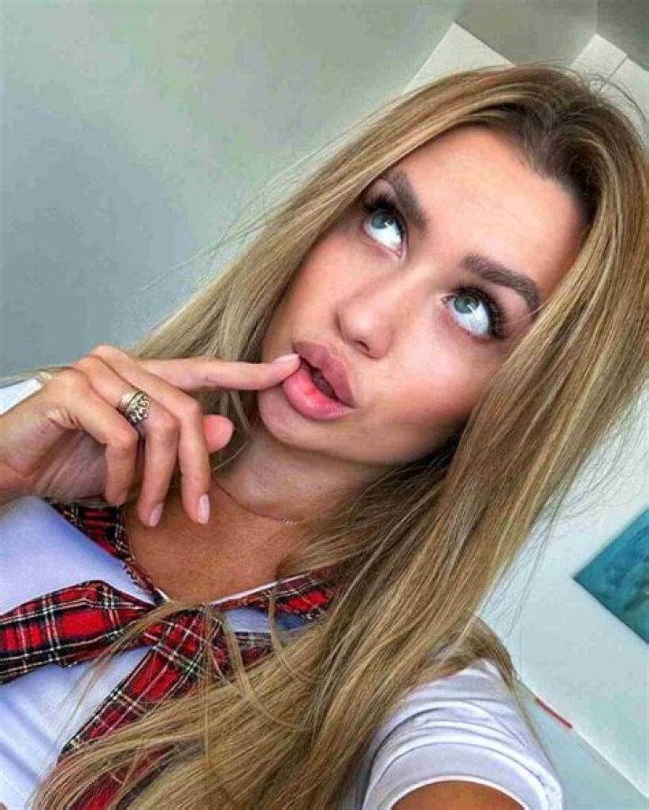 
Bobae Kim Height, Weight, Net Worth, Age, Birthday, Wikipedia, Who, Nationality, Biography 